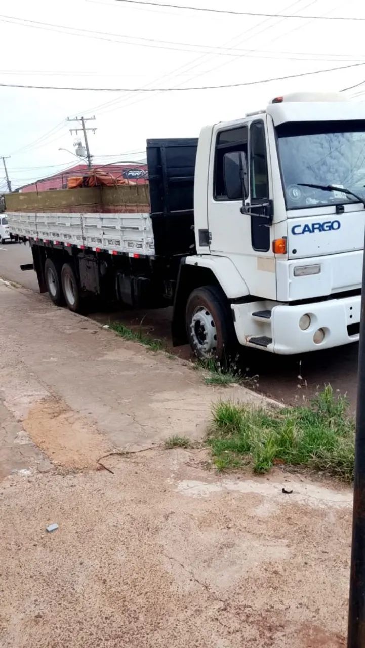 Caminhão Cargo 1622 - Foto 2