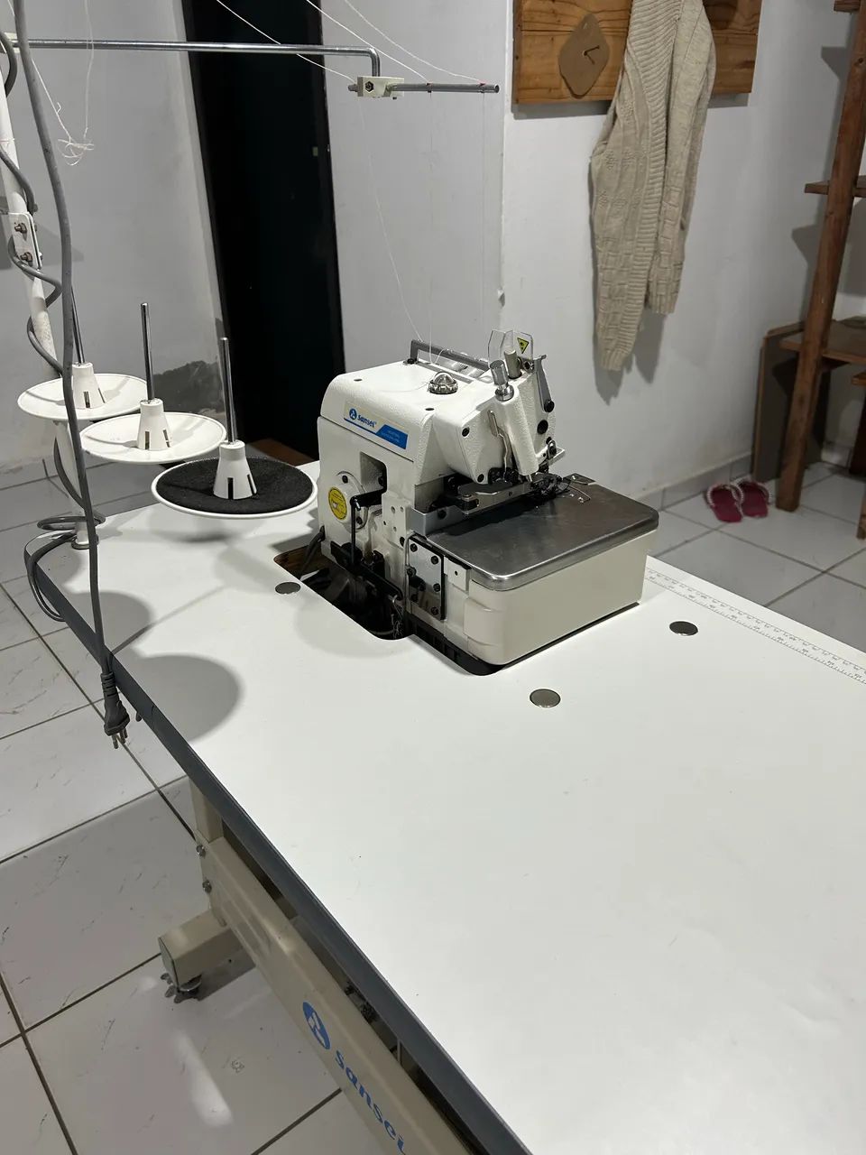 Máquina de costura overloque - Foto 5