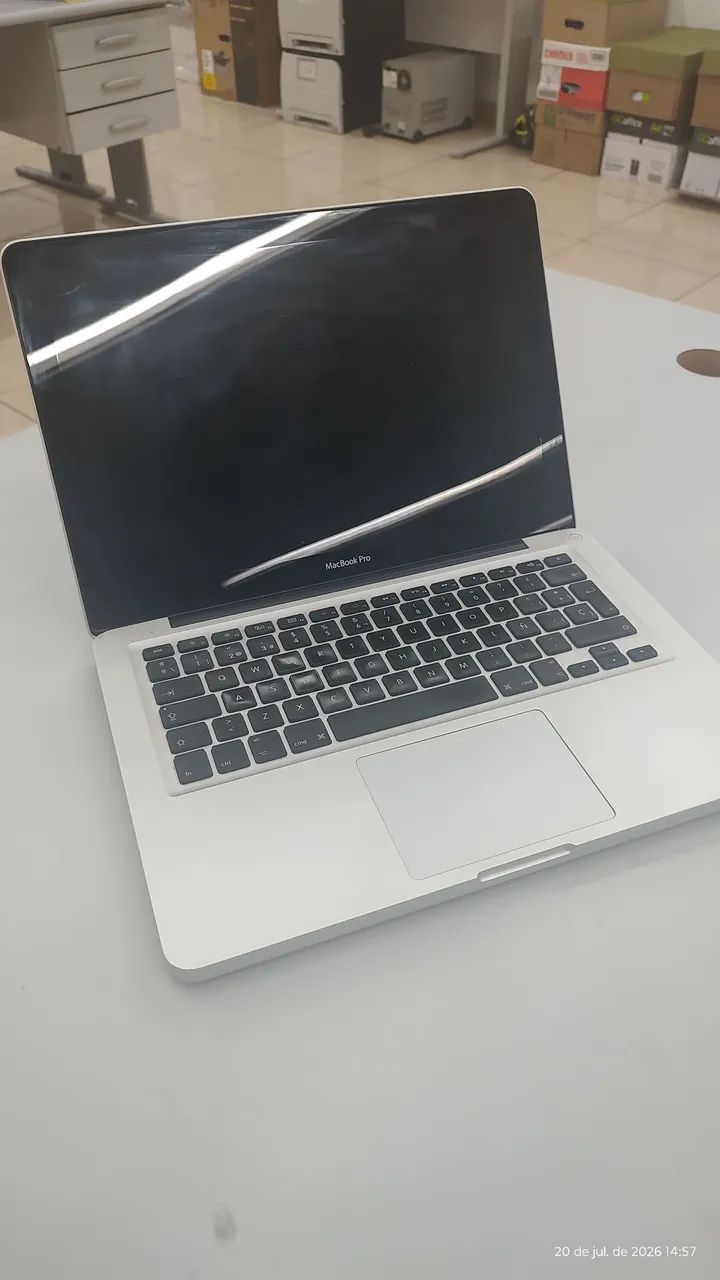 MacBook Pro i7 dual-core 16GB 240GB SSD.