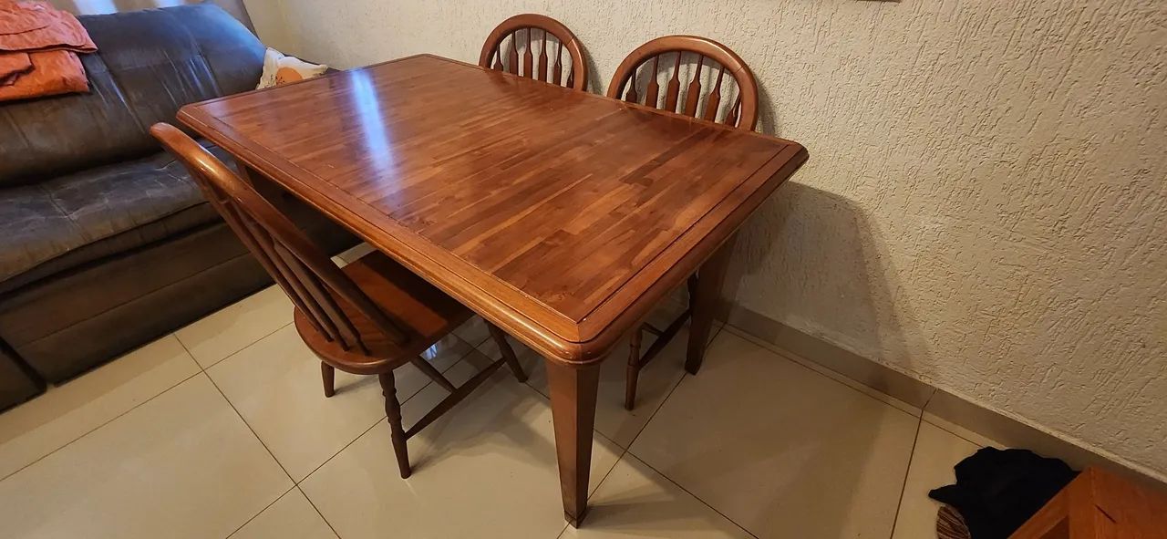 Mesa de madeira maciça! - Foto 4