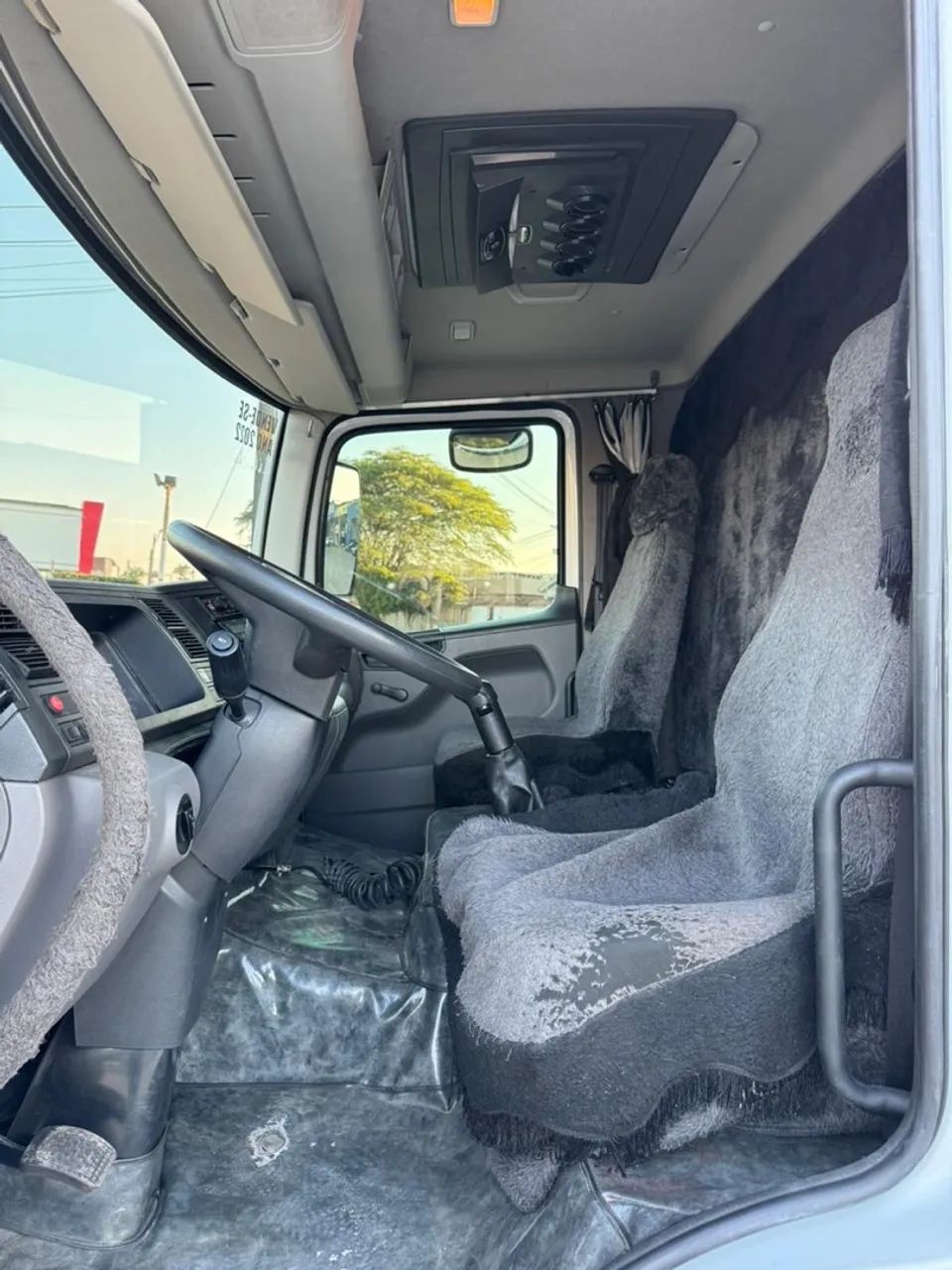 VENDE-SE CAMINHÃO  - Foto 4