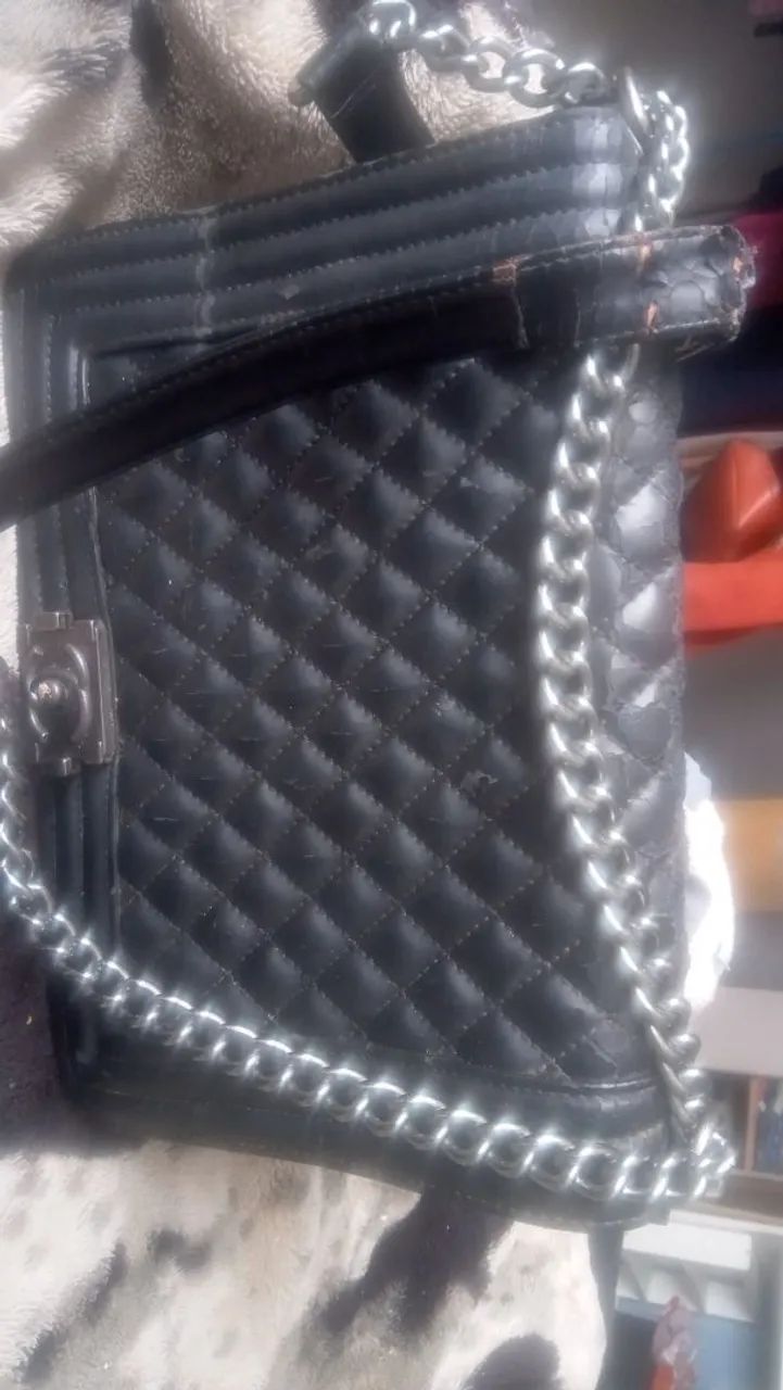 Bolsas de marca com avarias  - Foto 3