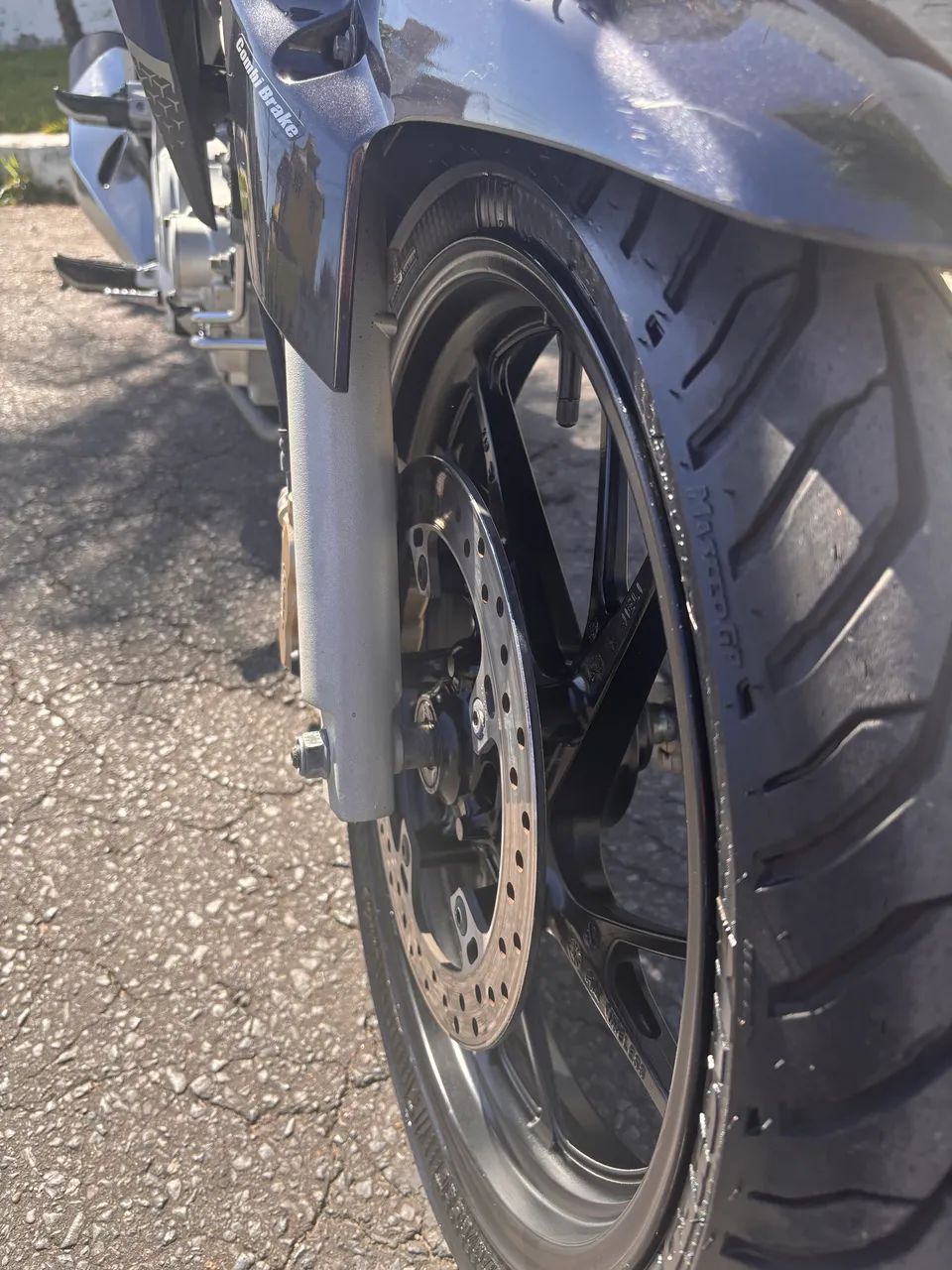 CB 250 Twister - Foto 4