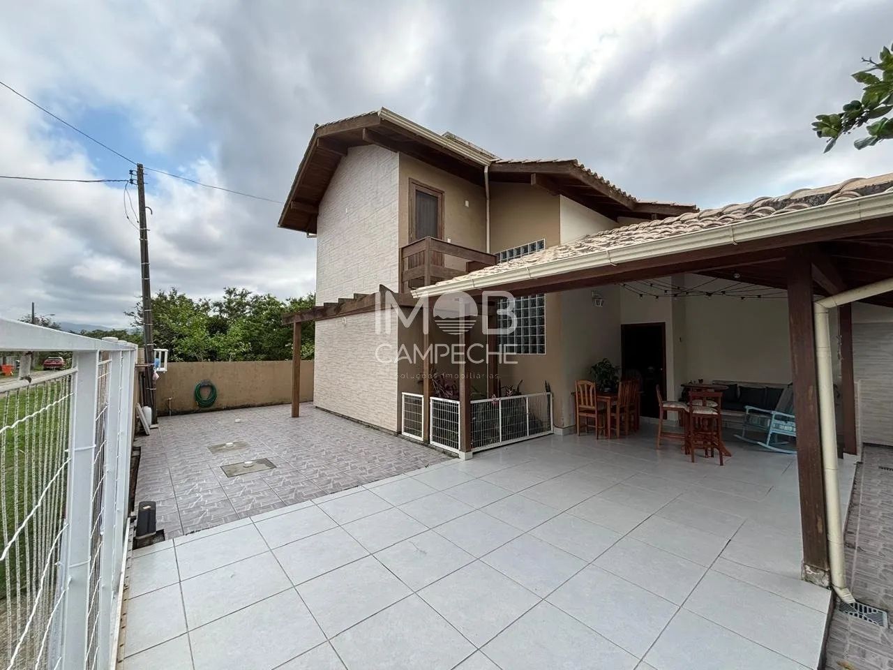 Casa com 2 dormitórios à venda no Ribeirão da Ilha