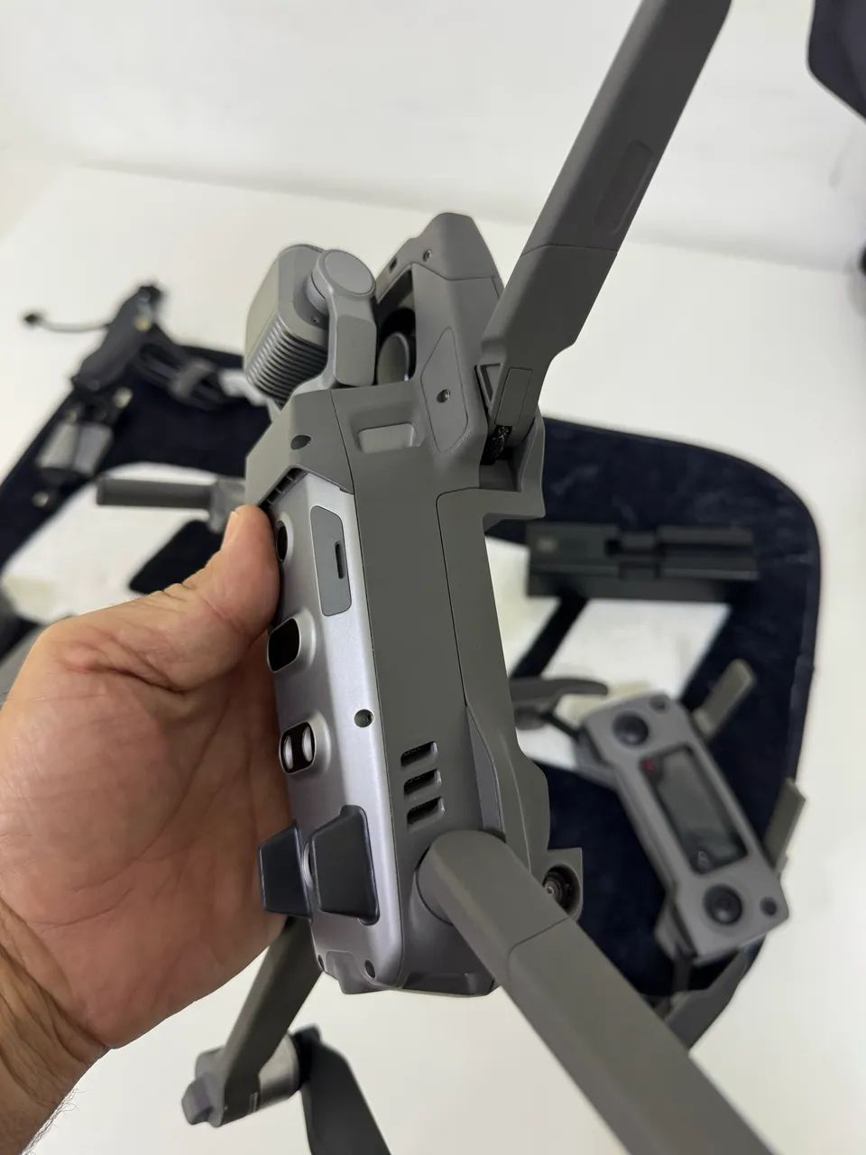 MAVIC 2 PRO COMBO FLY MORE  - Foto 2