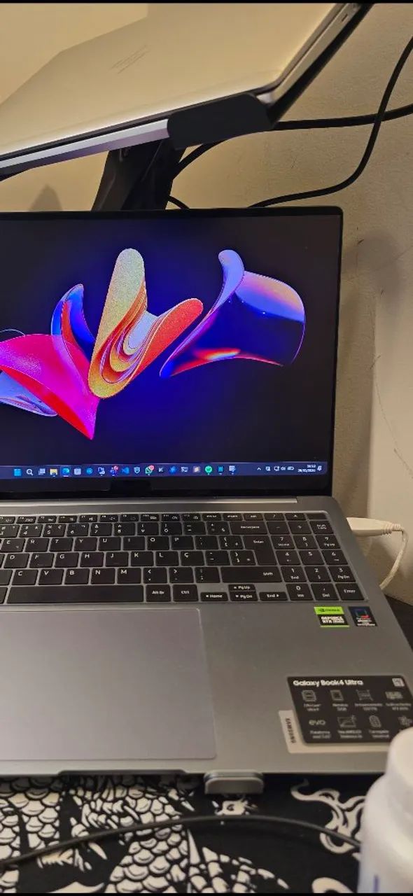 Galaxy Book 4 Ultra Core 9 RTX4070 32GB 1.5TB - Foto 4