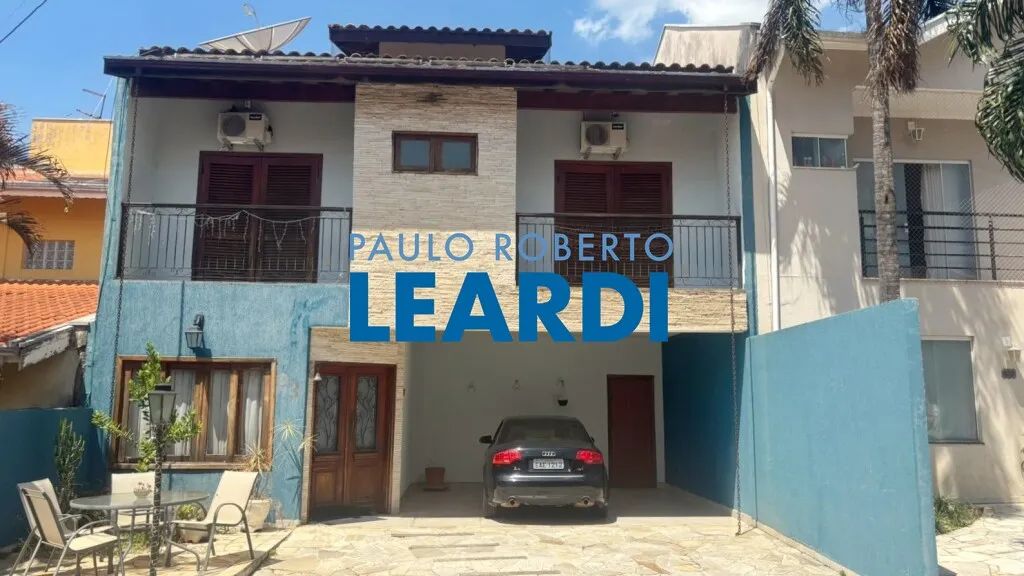 CASA EM CONDOMÍNIO - LENHEIRO - SP