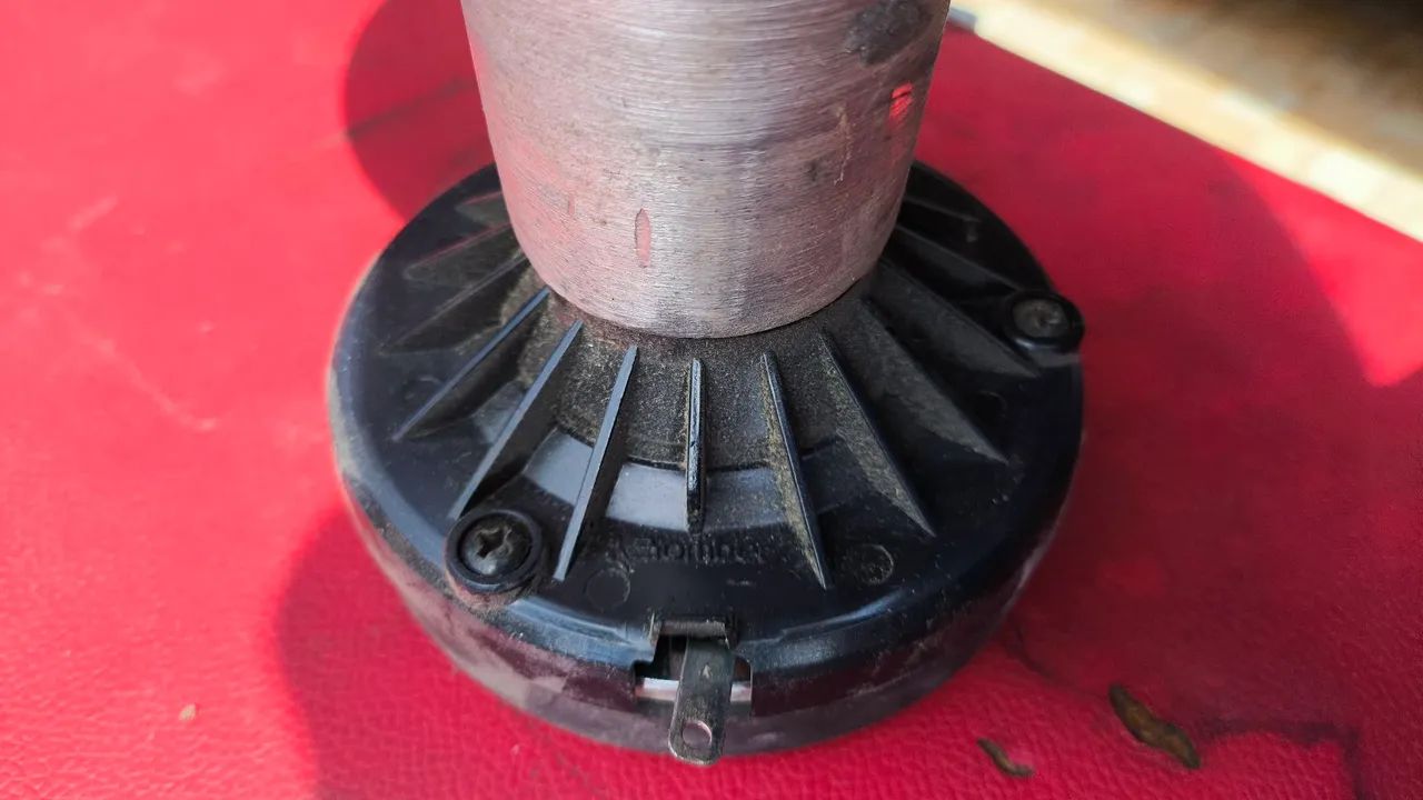Duas corneta com drive db200x Bomber  - Foto 2