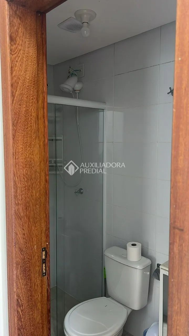 3 Apartamentos com 2 dormitóris e 1 vaga de garagem descoberta cada um deles. - Foto 2