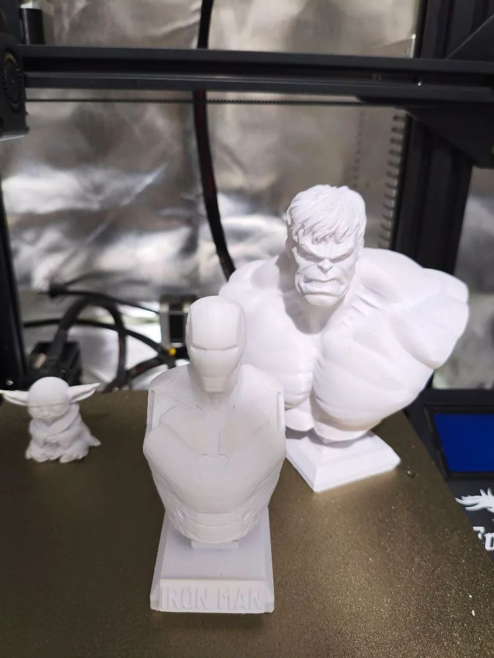 Impressora 3D Creality Ender 3 V1 + Acessorios - Foto 2