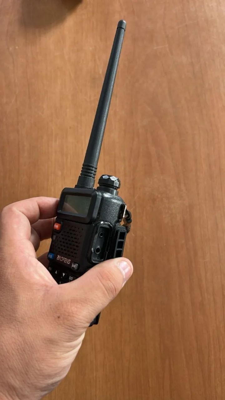 ? Rádio Comunicador Portátil Baofeng UV-5R (Dual Band) - Foto 3
