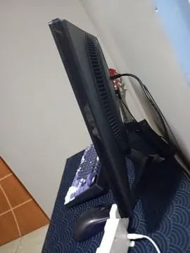 MONITOR LG ULTRAGEAR 144hz IPS ZERO - Foto 4