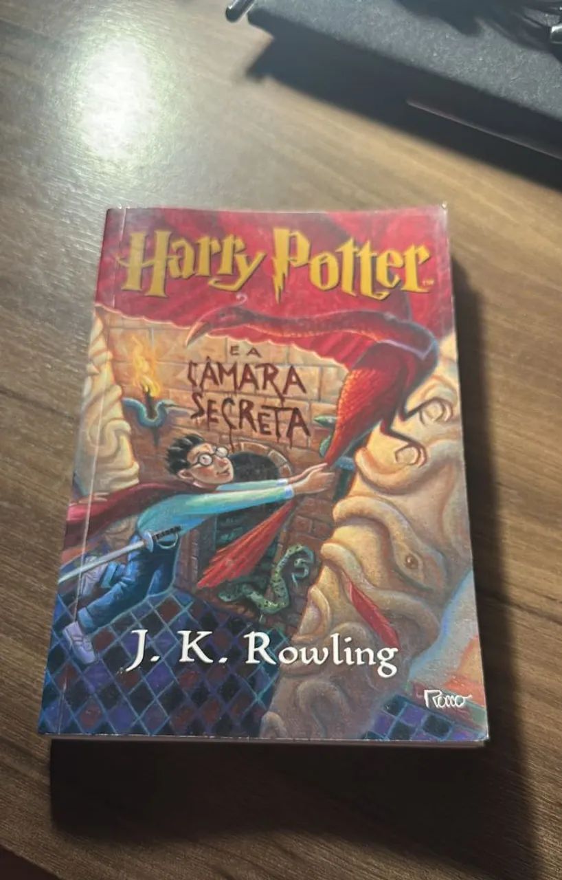 Livro Harry Potter  - Foto 2