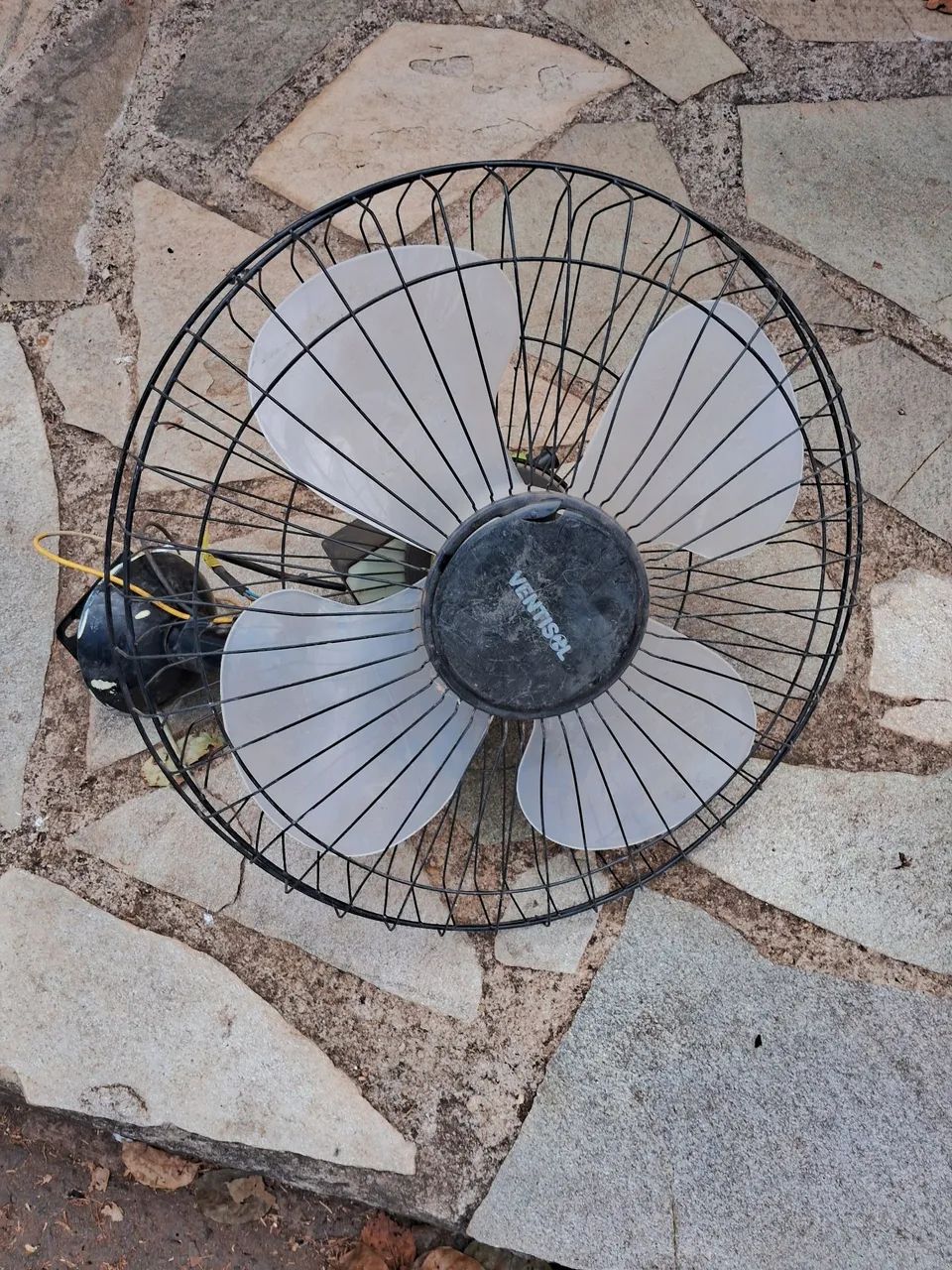 Vendo 2 ventiladores funcionando R$299 - Foto 2