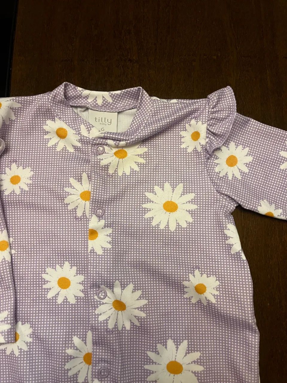 Macacão Margaridas bebê menina 6-9 meses