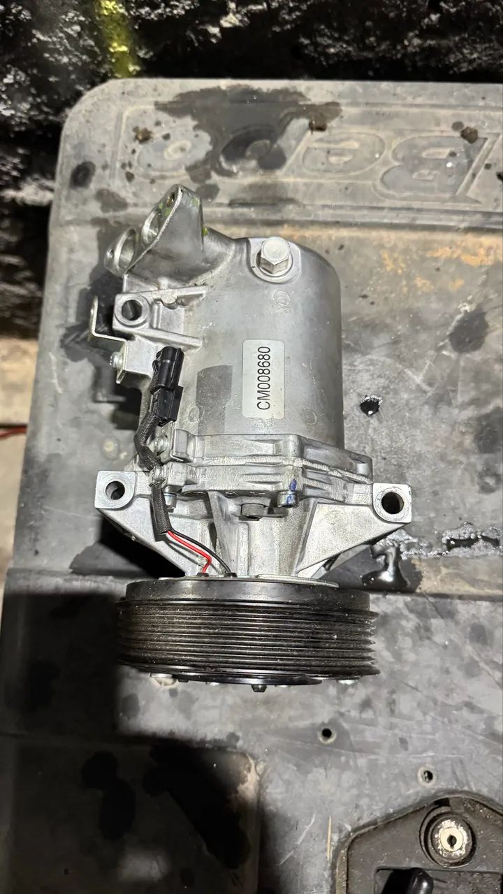 Compressor e condensador Linha Renault  - Foto 4