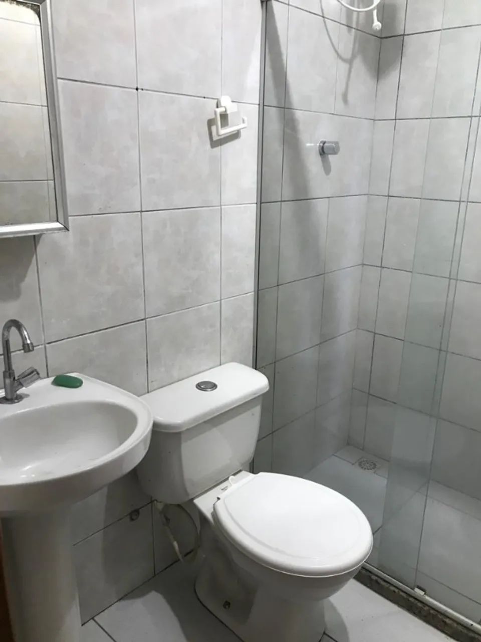 ALUGO CASA JARDIM TROICAL - Foto 2