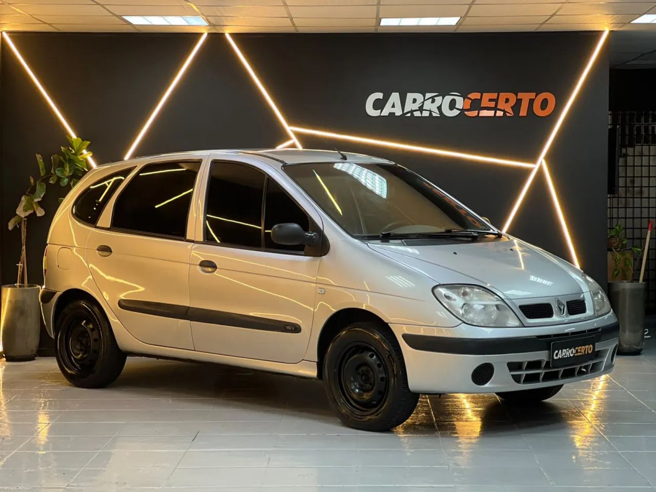 Renault Scenic Scénic RT/Auth/Auth/Kids Hi-Flex 1.6 16V 2009