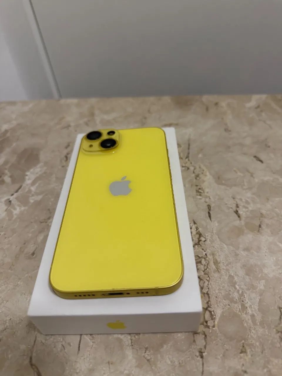 IPhone 14 128GB - Exclusiva cor amarela- Caixa Original