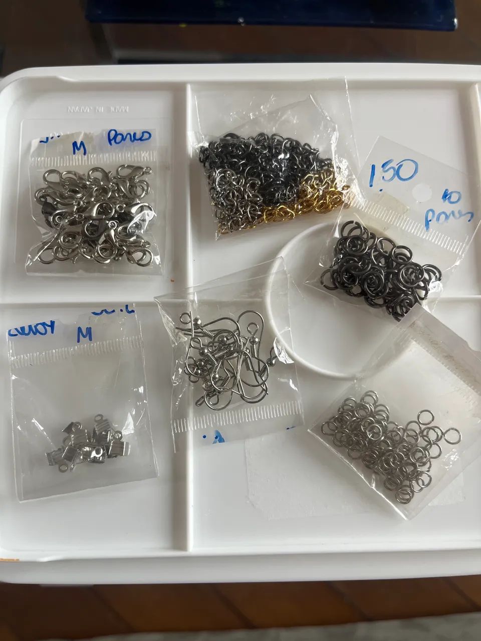 Kit Miçangas + Componentes de Bijuteria  - Foto 2