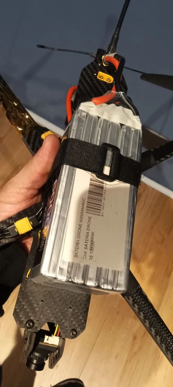 Drone FPV Freestyle [marca/modelo] - completo, importado - R$ 6.000 - Foto 4