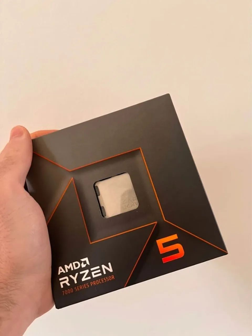 Processador AMD Ryzen 5 7600X - ACEITO OFERTAS