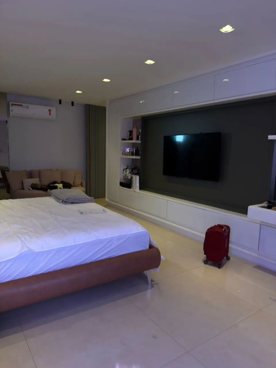 Mansão de Luxo Alphaville Fortaleza  5 Suítes, Energia Solar e Mobiliada - Foto 11