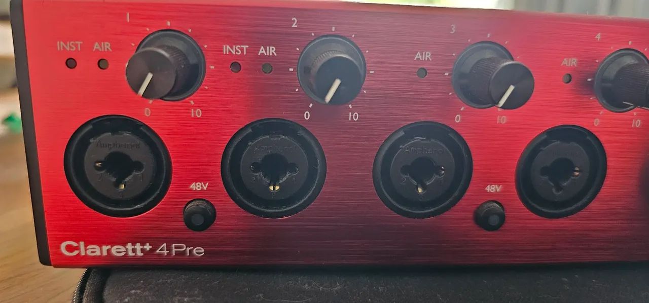 Focusrite Clarerr+ 4Pre