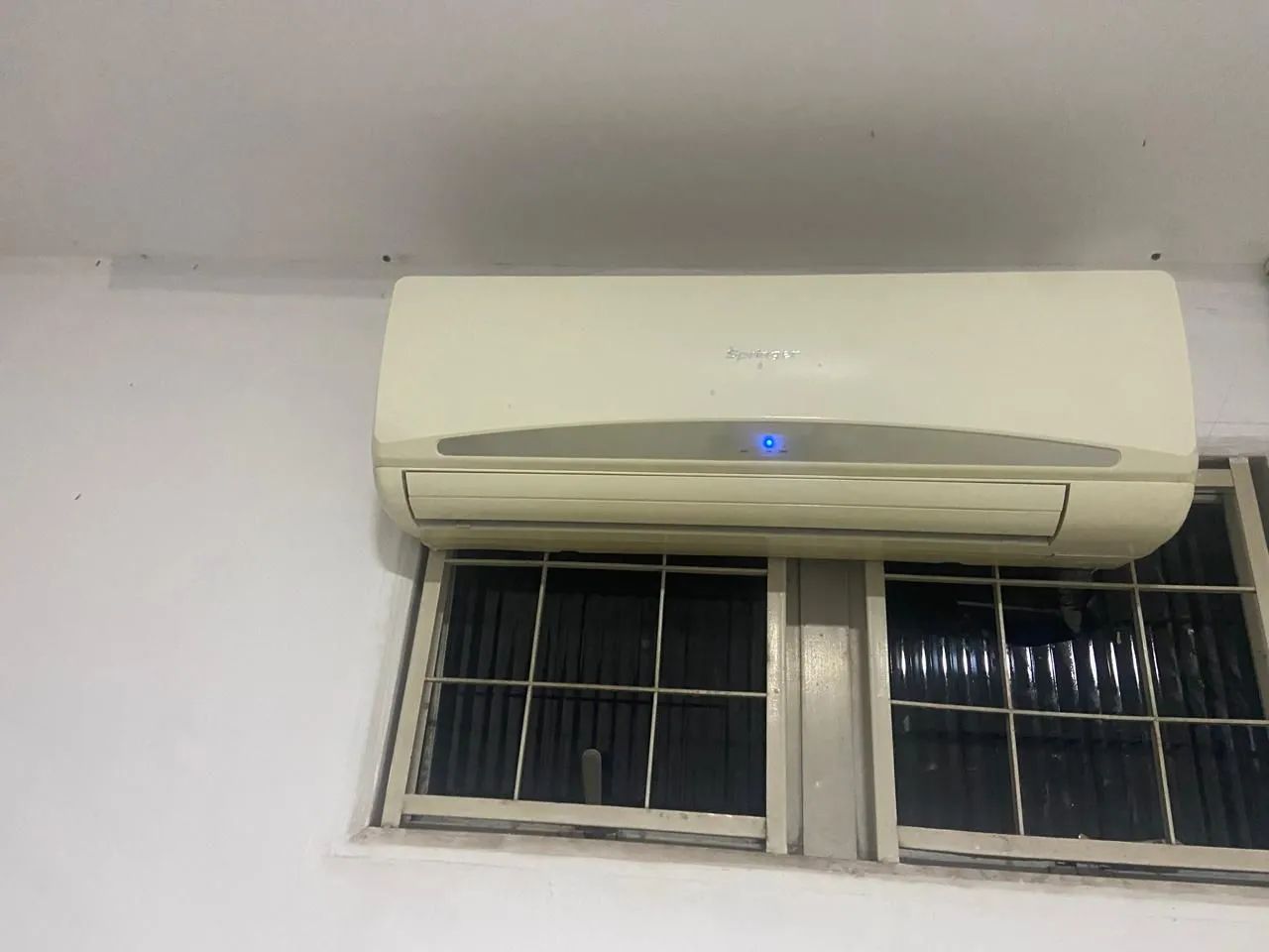 Ar condicionado 