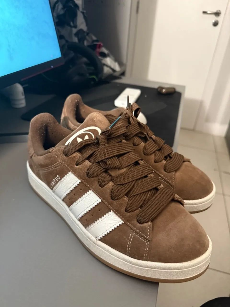 Adidas campus marrom - Foto 2