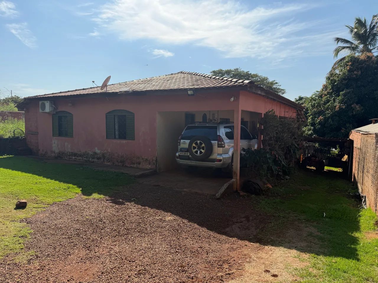 CHÁCARA À VENDA COM FUNDO PARA O RIO - PARANÁ