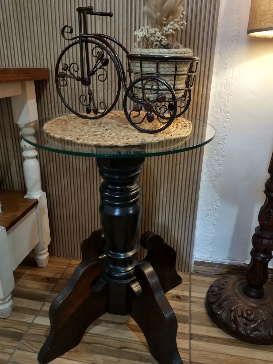 Mesa de canto 