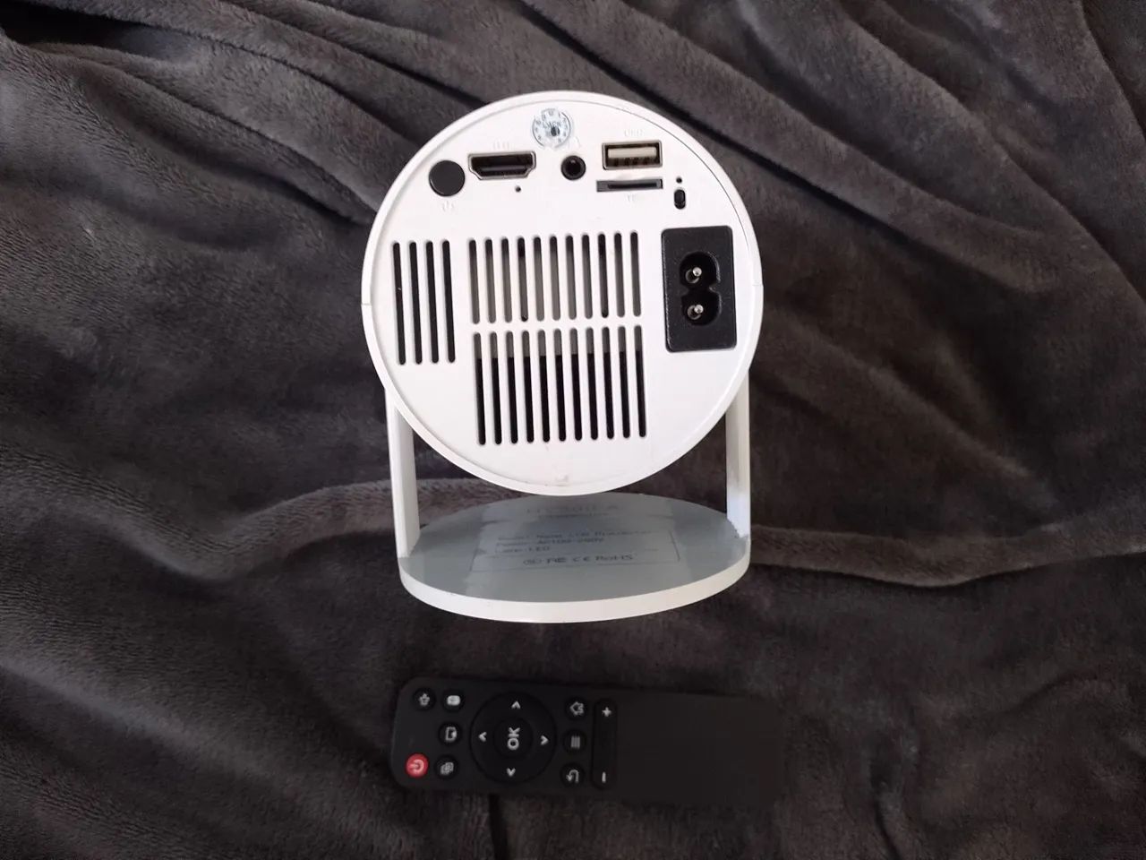 Projetor HY300