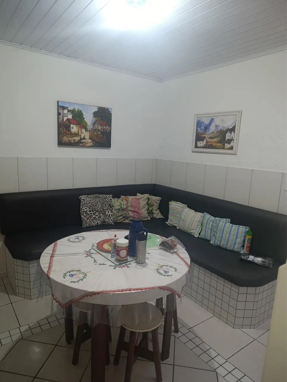 Vende-se Casa 04 Dormitórios e 02 Studios para locação  - Foto 5
