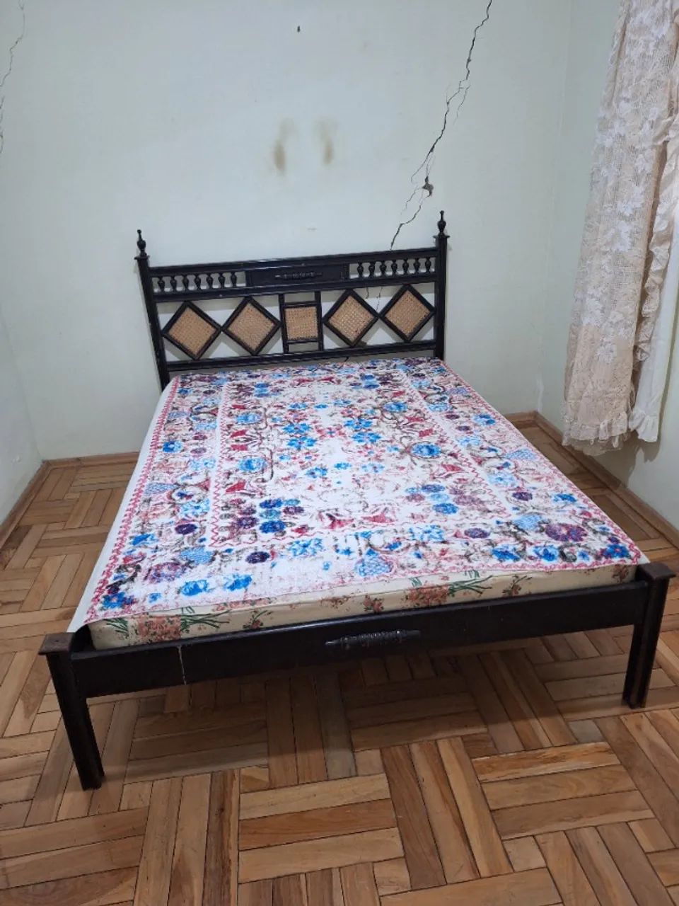 Cama de casal (antiga)