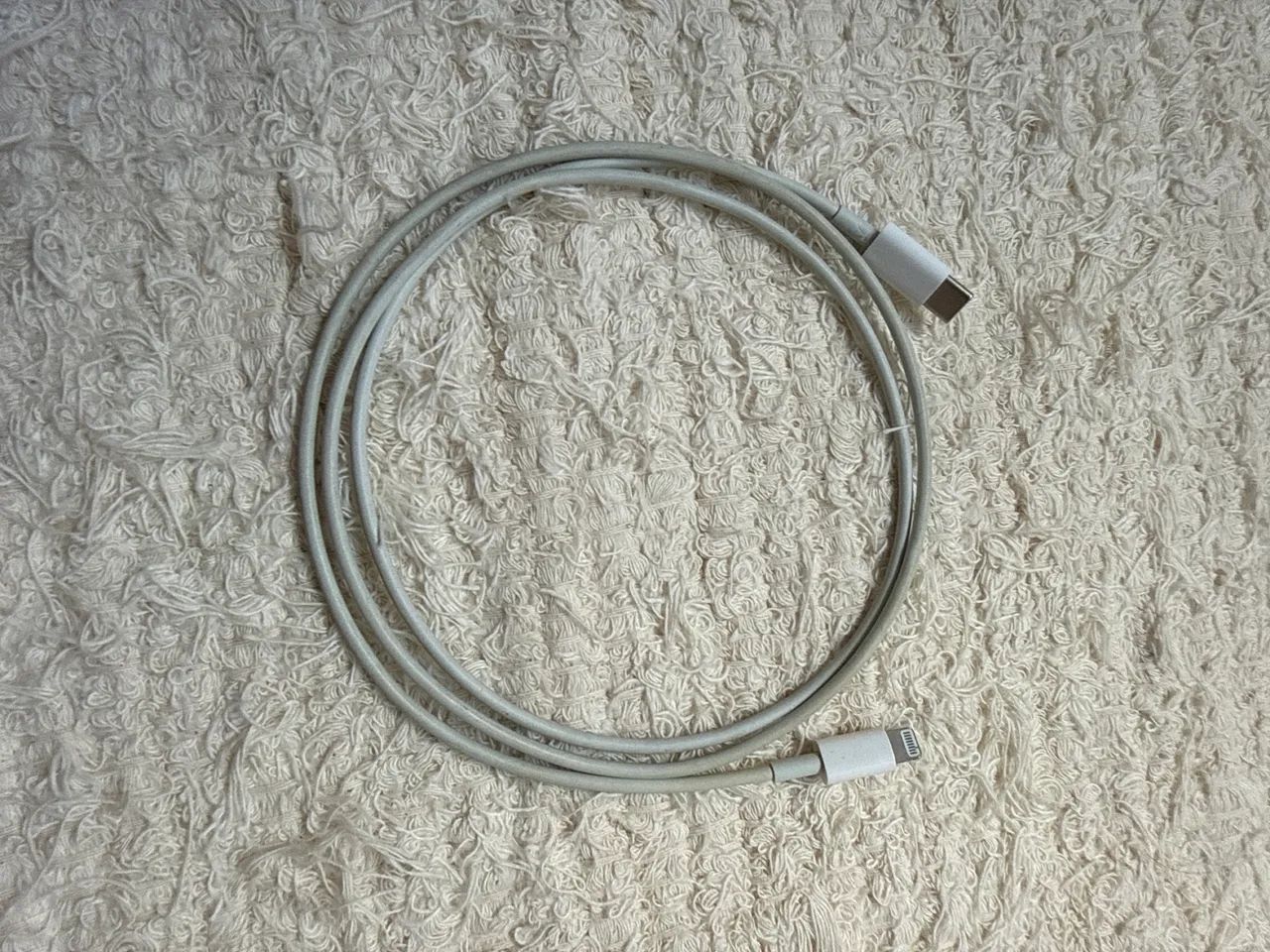 Cabo Apple Usb-c Lightning Original Iphone 12 13 14 Usado