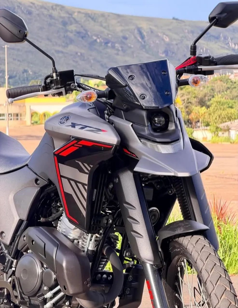 XTZ LANDER 2025 parcelado