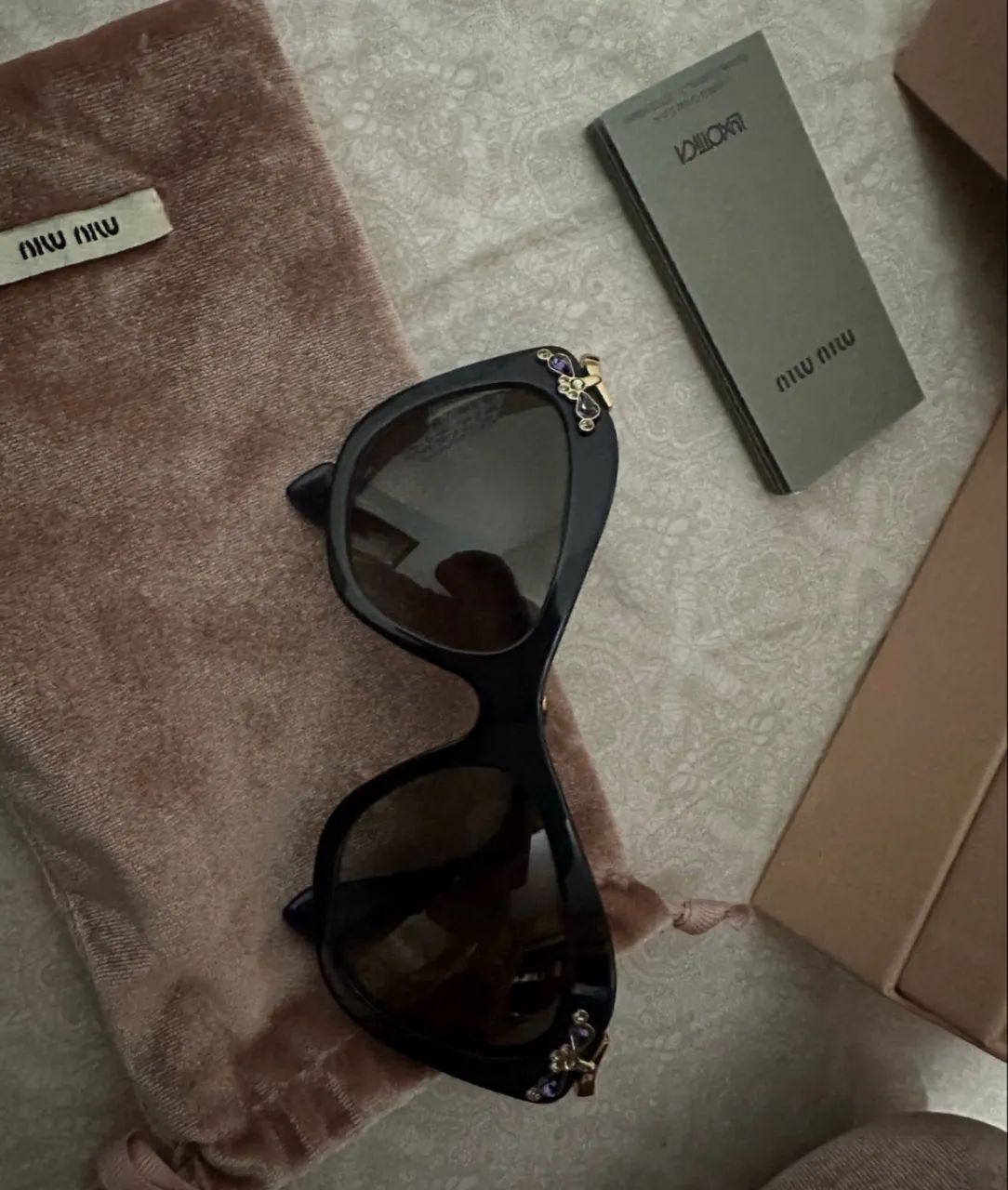 Óculos de Sol MiuMiu