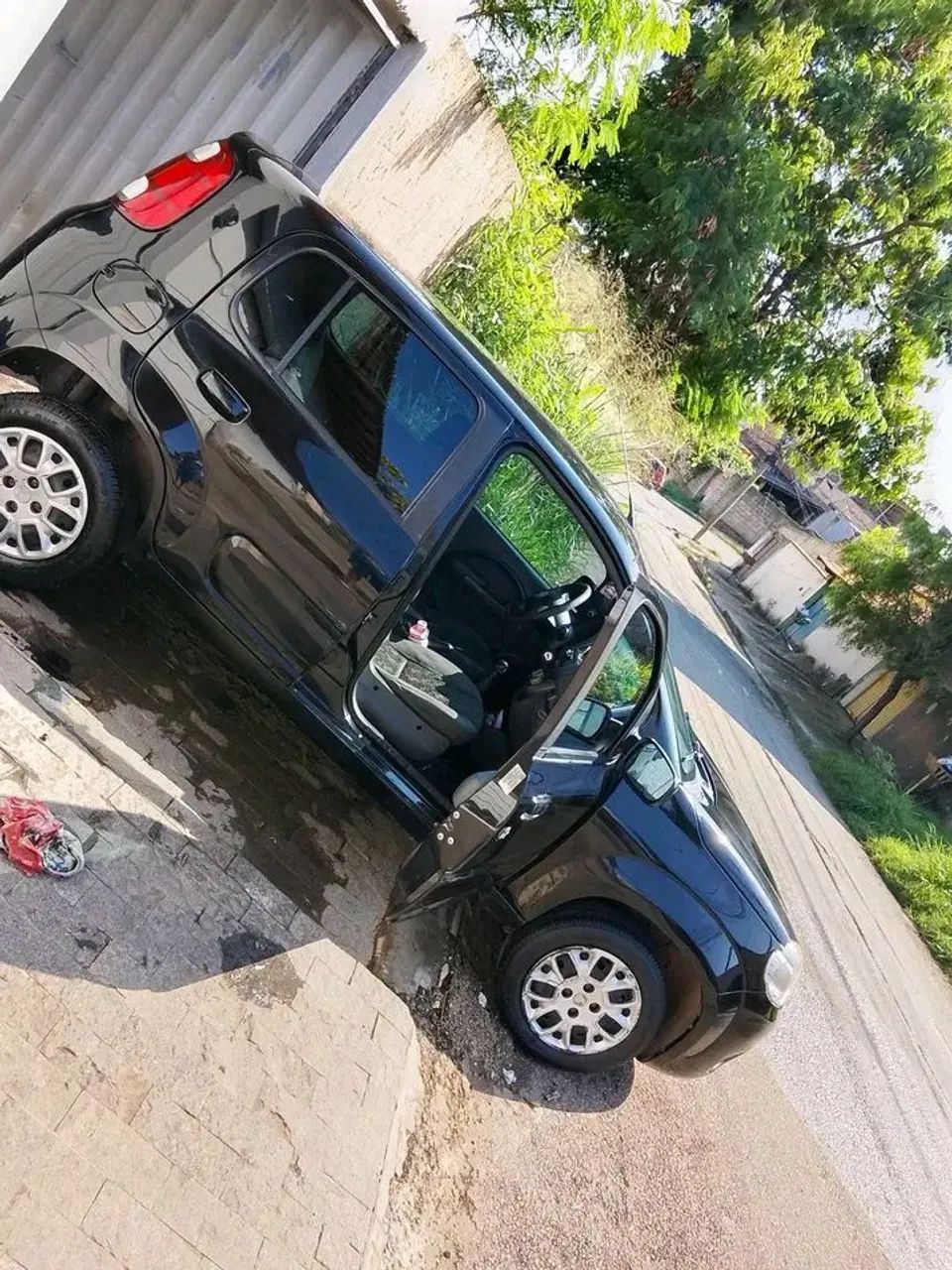 Fiat Uno VIVACE CELEB. 1.0 EVO F.FLEX 8V 5P 2011