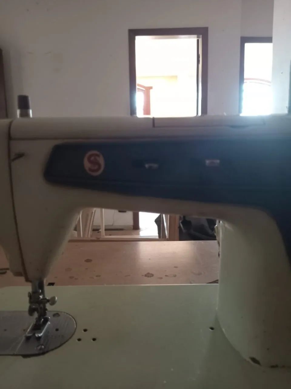 Máquina de costura  - Foto 6