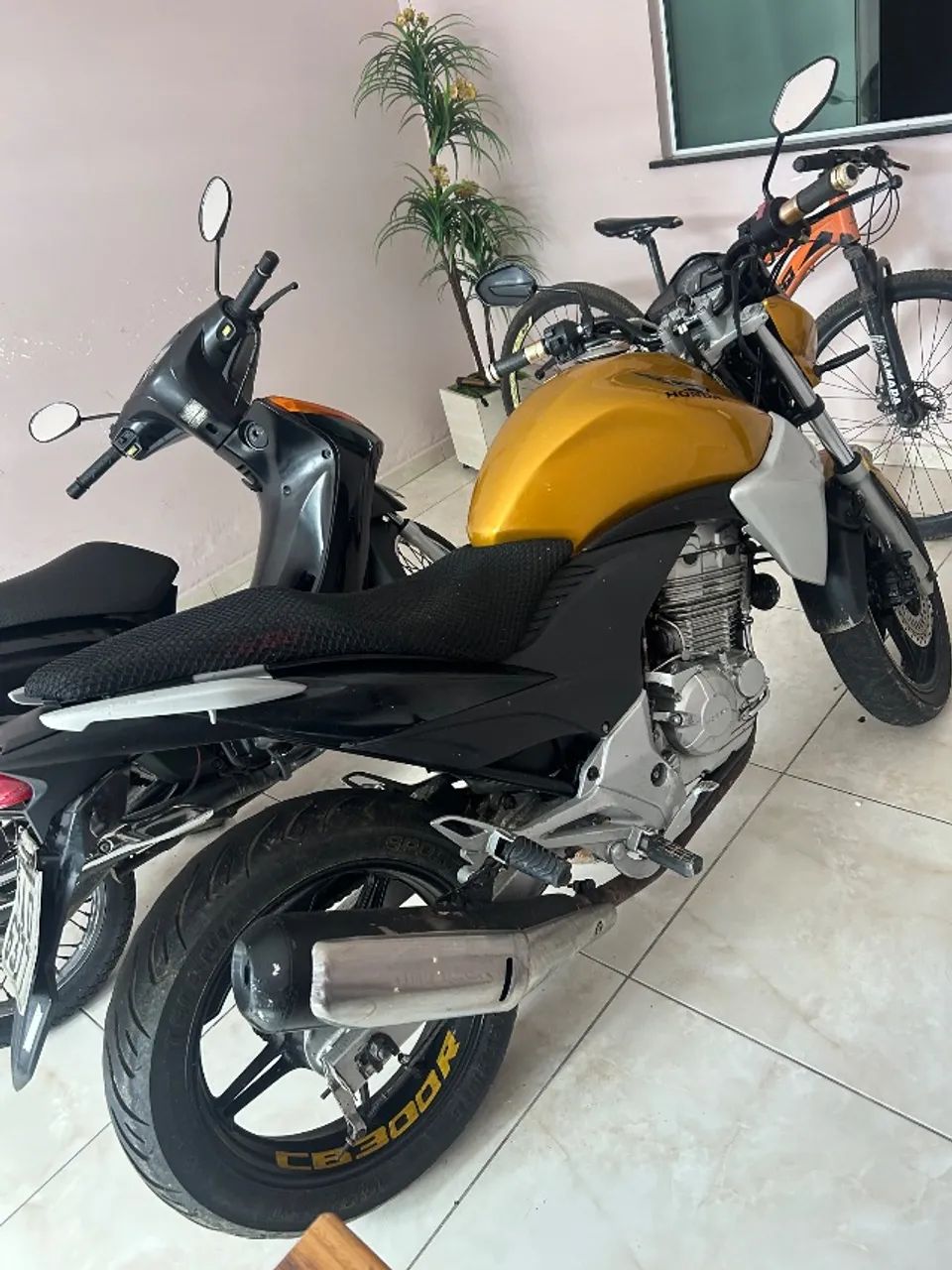 Vendo ou troco cb 300 - Foto 2
