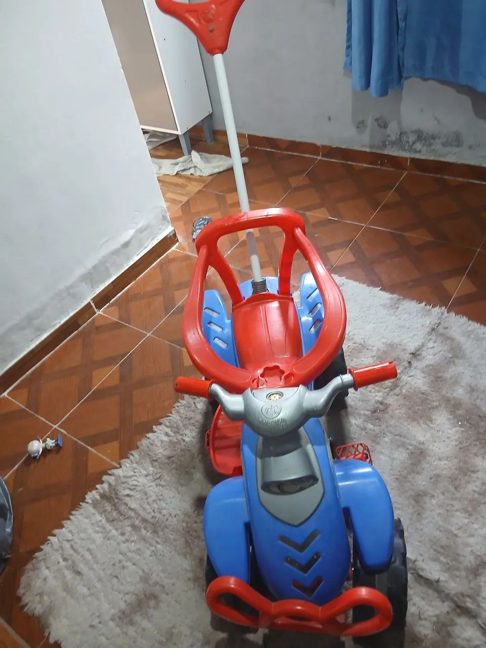 Carro infantil de passeio homem-aranha 