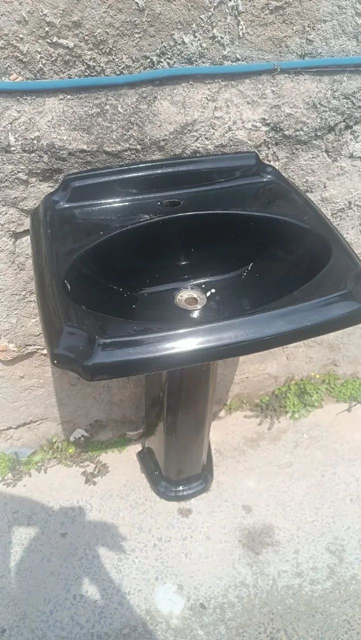 Lavatório de banheiro com coluna  - Foto 2
