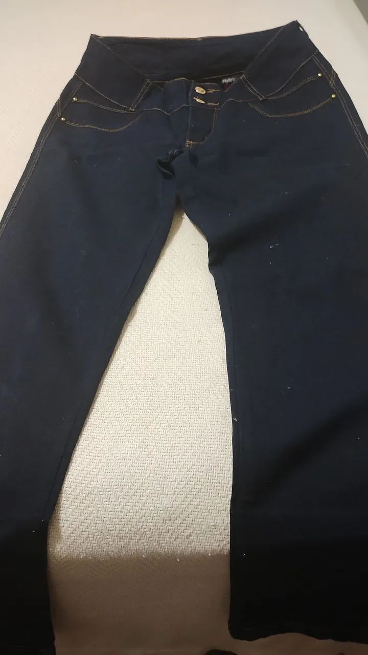 Vendo calça jeans Nova. - Foto 3
