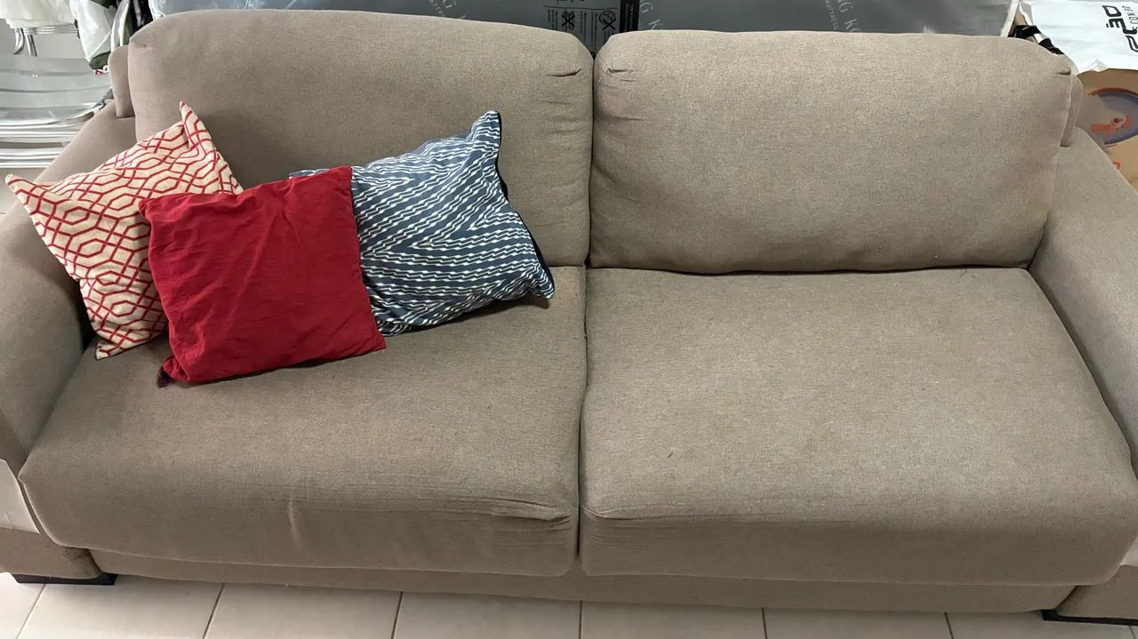 Sofá 3 lugares super confortável 