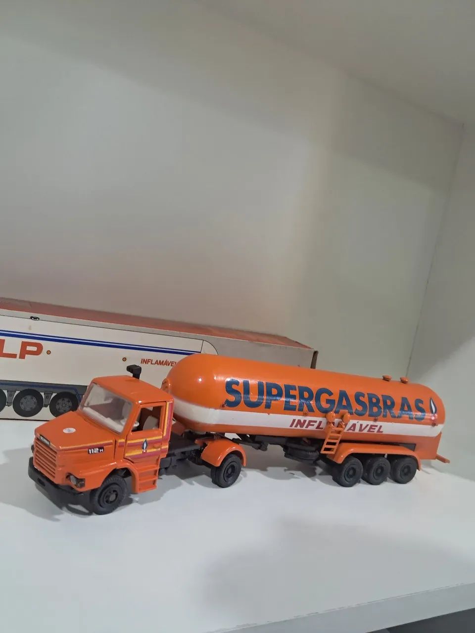 Miniatura Scania T112 Supergasbras 1:50