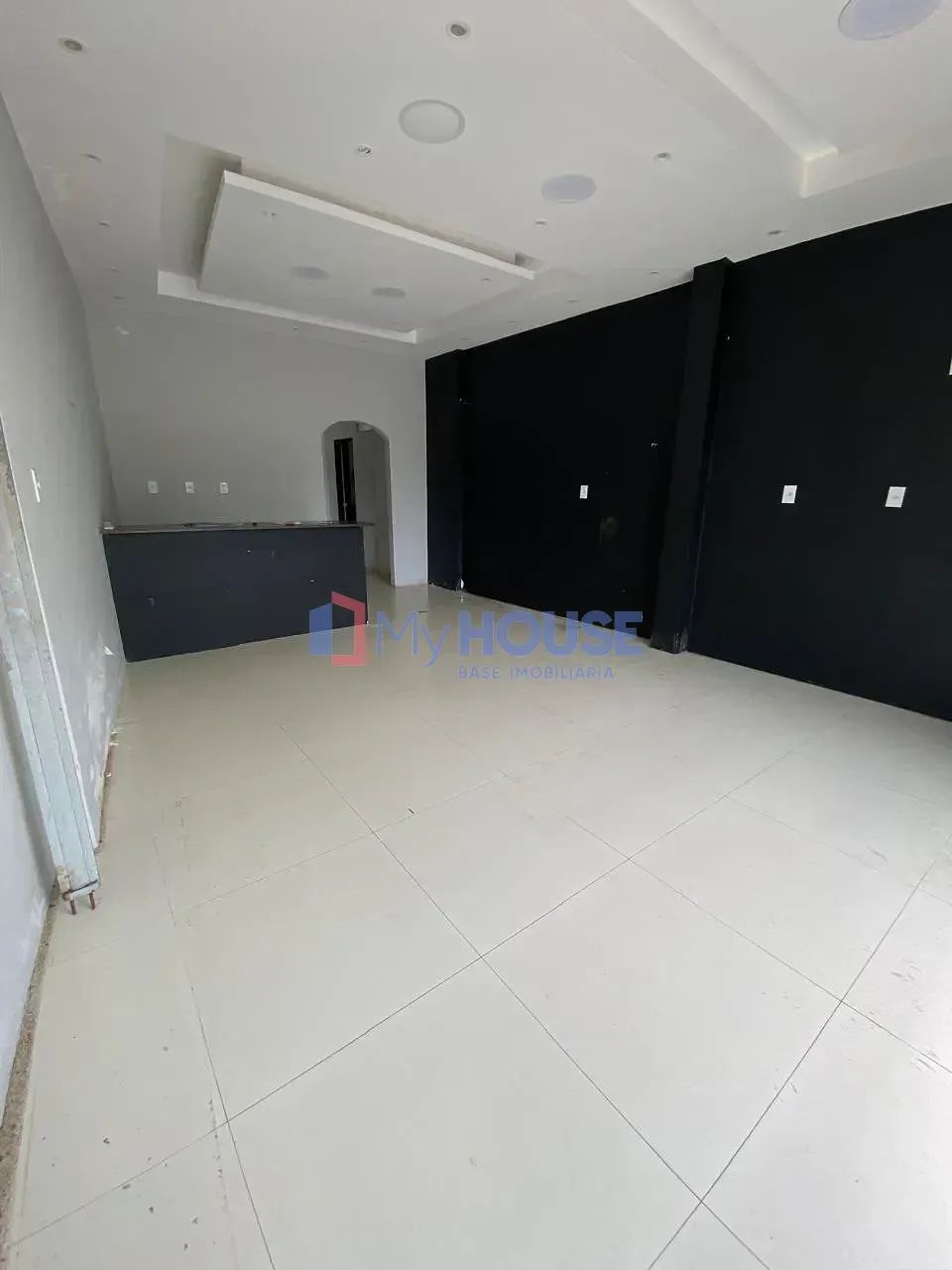 Ponto Comercial de 45 m² no Pontal, Próximo à Praça  Ilhéus - Foto 4