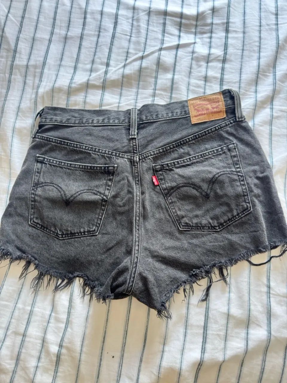Short Levis destroyed - Foto 2