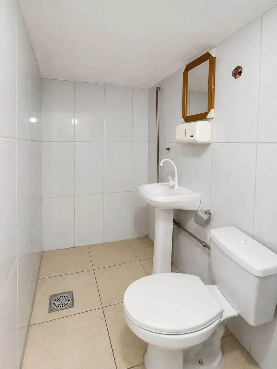 Loja c/ Banheiro - Aprox. 35m² - Vilar dos Teles, SJM - Foto 5