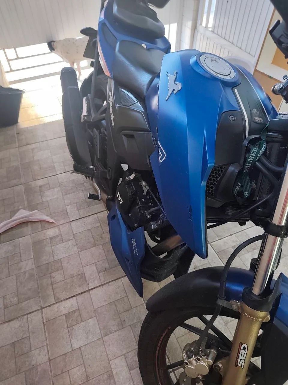 Apache RTR 200 - Foto 5